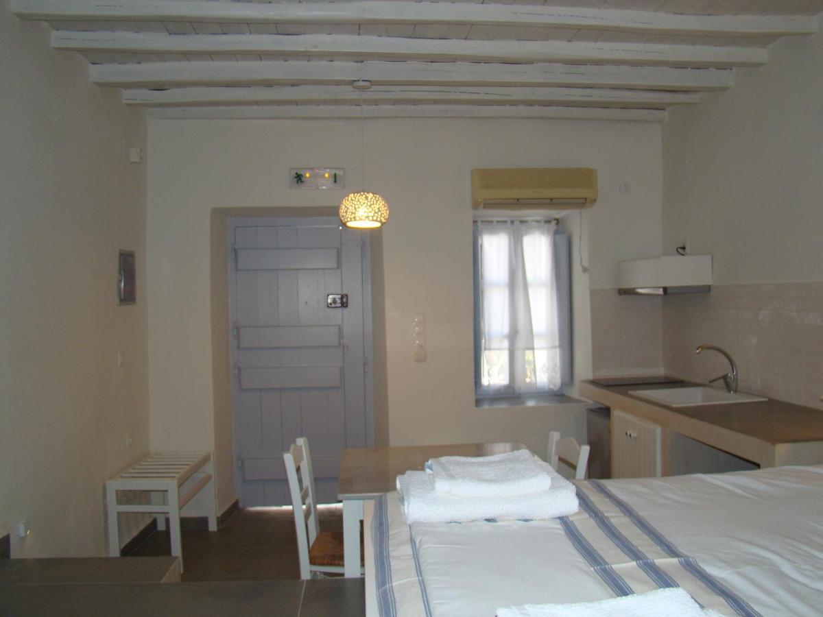 Efi'S Apartments Plaka  Dış mekan fotoğraf