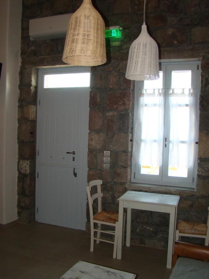 Efi'S Apartments Plaka  Dış mekan fotoğraf