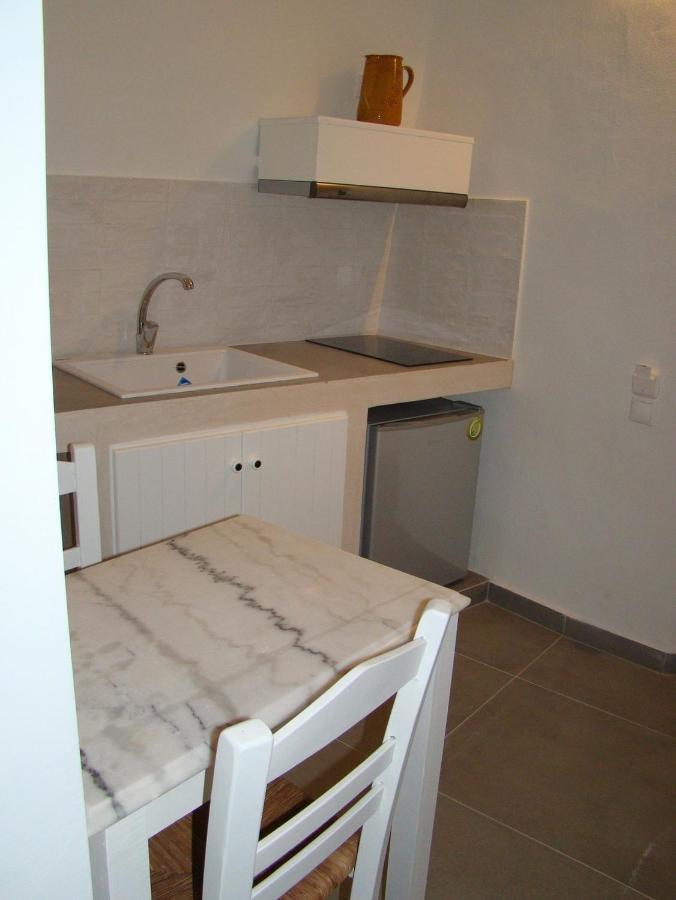 Efi'S Apartments Plaka  Dış mekan fotoğraf